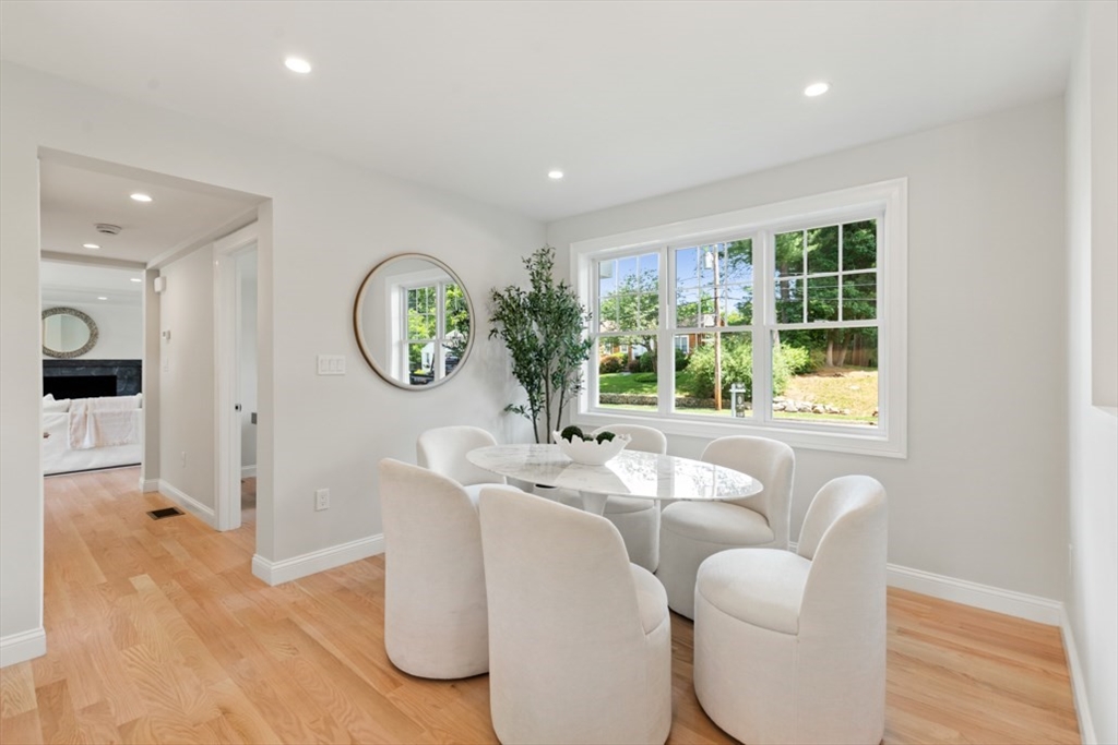 6 Longbow Road Lynnfield, MA 01940 - Photo 14 of 36