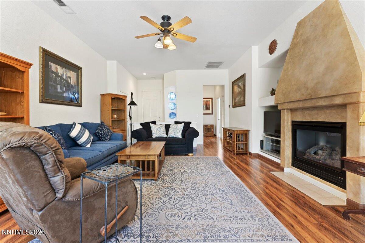 1731 Emerald Bay Drive Reno, NV 89521 - Photo 9 of 36 09-1731 Emerald Bay Reno NV 89521 (9 of