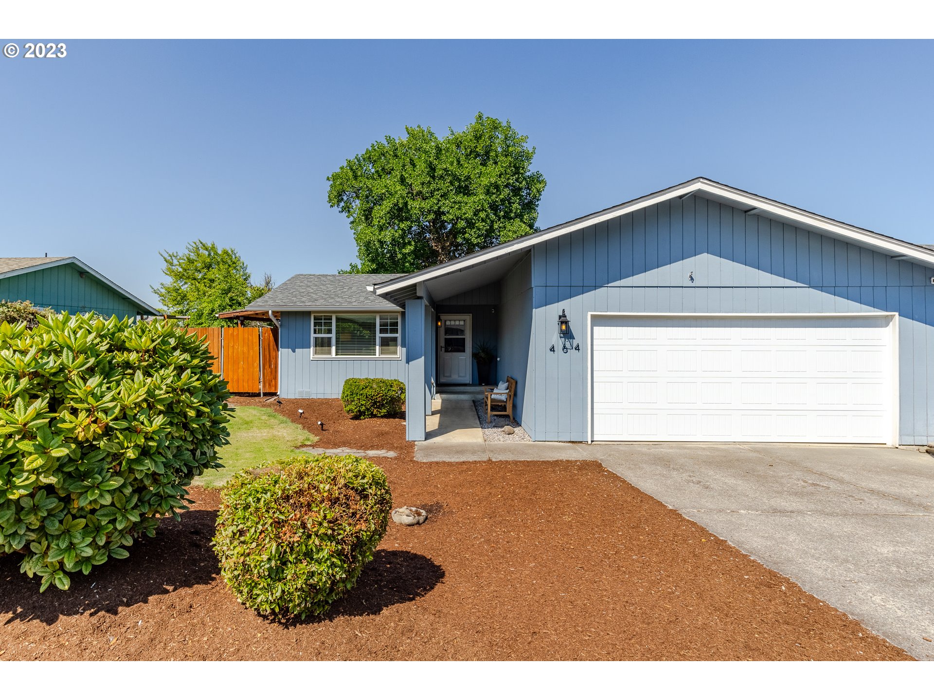 464 63rd Street Springfield, OR 97478 - Photo 1 of 26