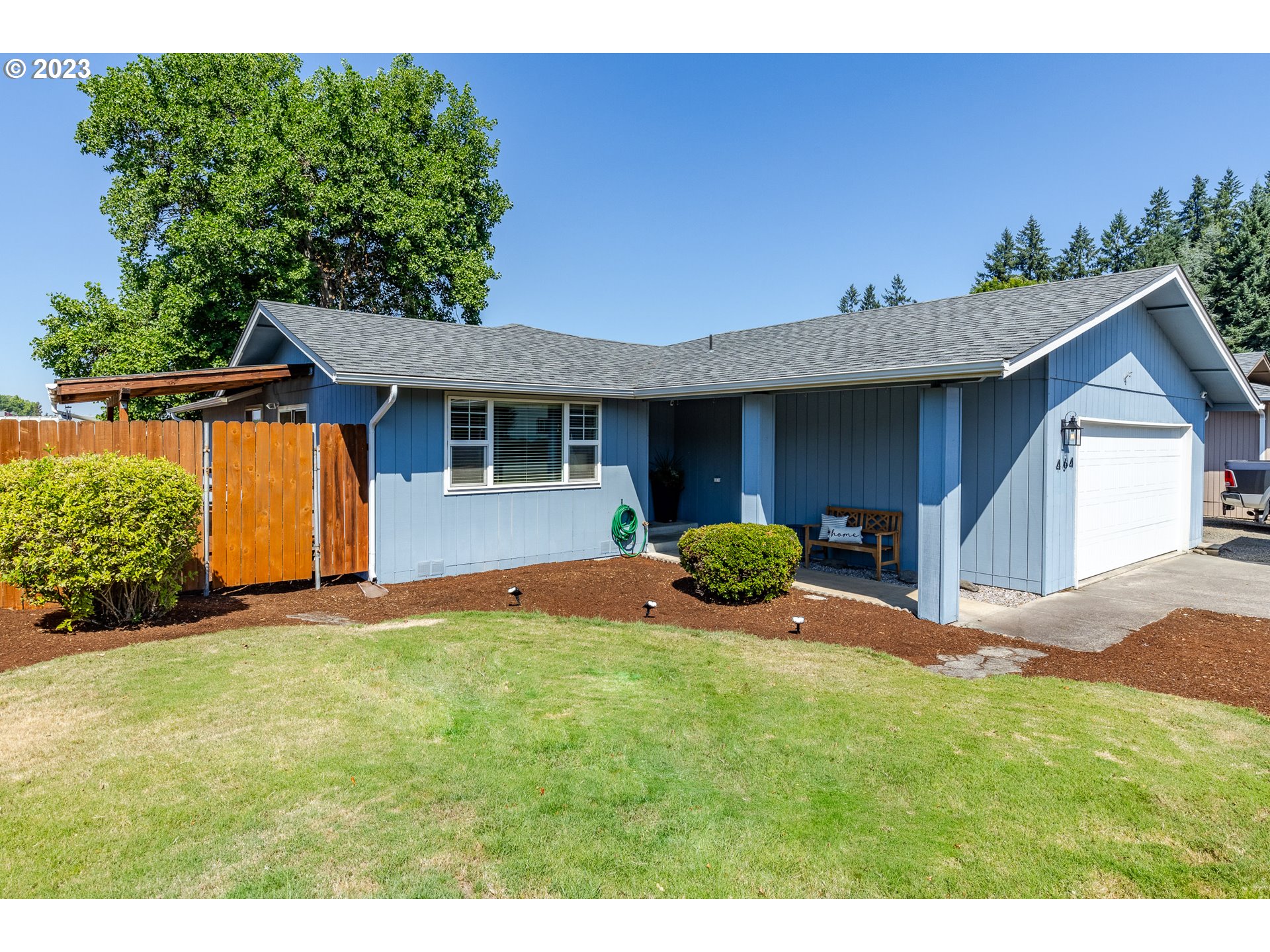 464 63rd Street Springfield, OR 97478 - Photo 2 of 26