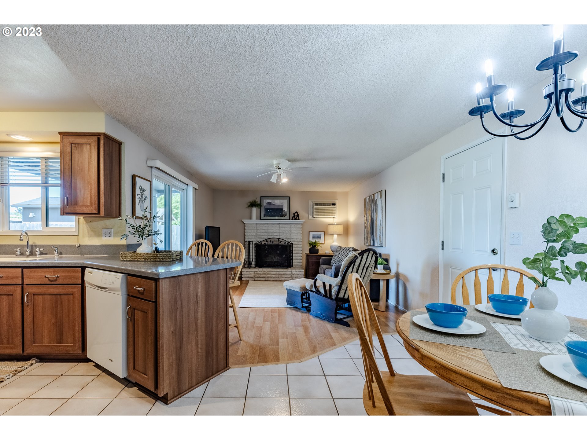 464 63rd Street Springfield, OR 97478 - Photo 9 of 26