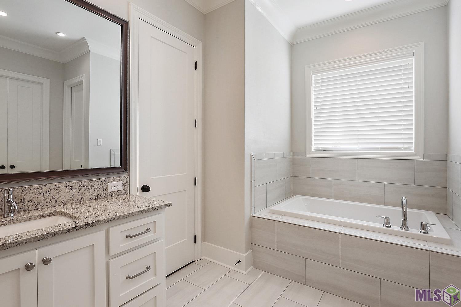 10742 Moss Grove Lane Baton Rouge, LA 70810 - Photo 11 of 15