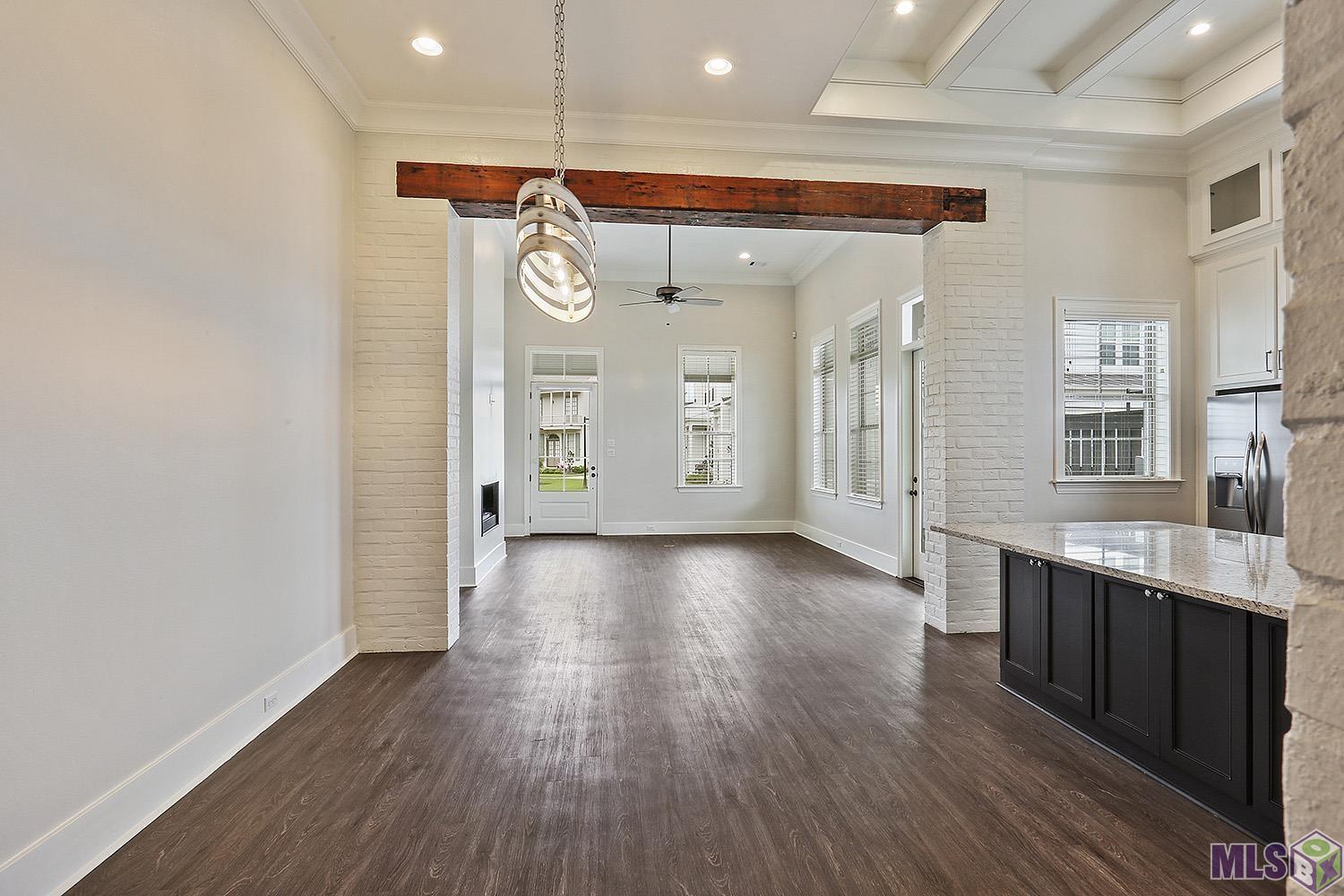 10742 Moss Grove Lane Baton Rouge, LA 70810 - Photo 4 of 15