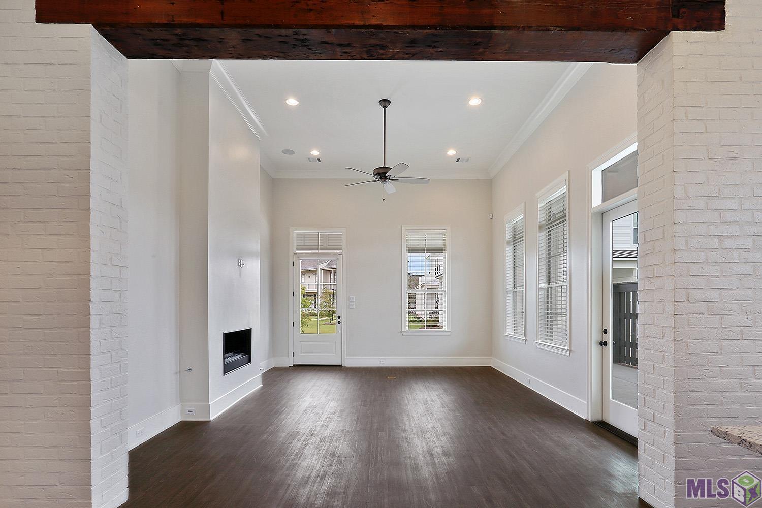 10742 Moss Grove Lane Baton Rouge, LA 70810 - Photo 5 of 15