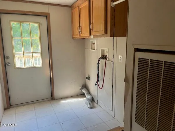 $115,000 | 7914 High Oak Road, Pound, VA 24279