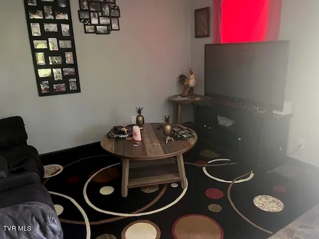 $115,000 | 7914 High Oak Road, Pound, VA 24279