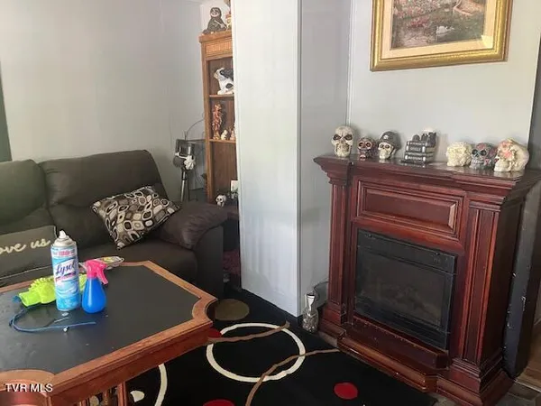 $115,000 | 7914 High Oak Road, Pound, VA 24279