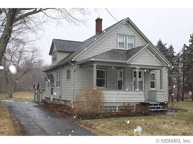 1537 Ridge Road Webster, NY 14580 - Photo 1 of 1 Exterior Front