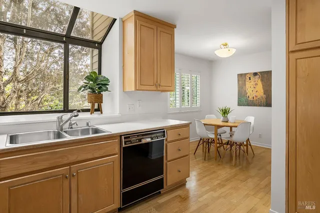 $1,139,000 | 36 Eucalyptus Knoll Street, Mill Valley, CA 94941