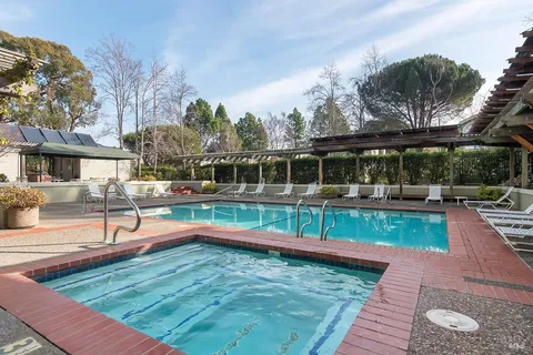 $1,139,000 | 36 Eucalyptus Knoll Street, Mill Valley, CA 94941