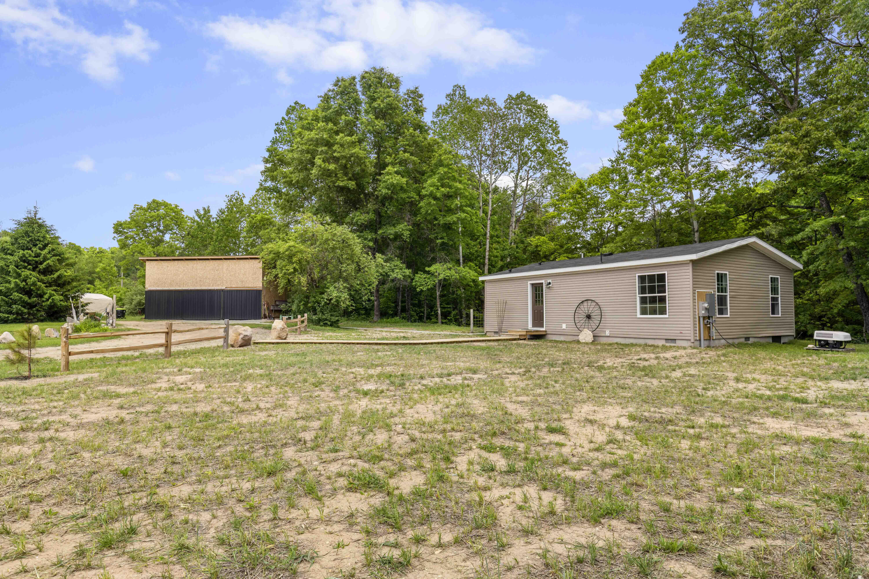 8761 West 48 Road Cadillac, MI 49601 - Photo 2 of 32 0S5A0489