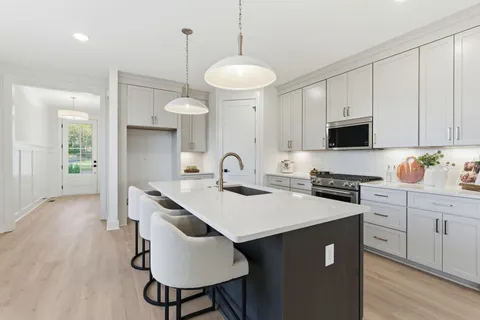 $647,000 | 669 B Westboro Drive, Nashville, TN 37209