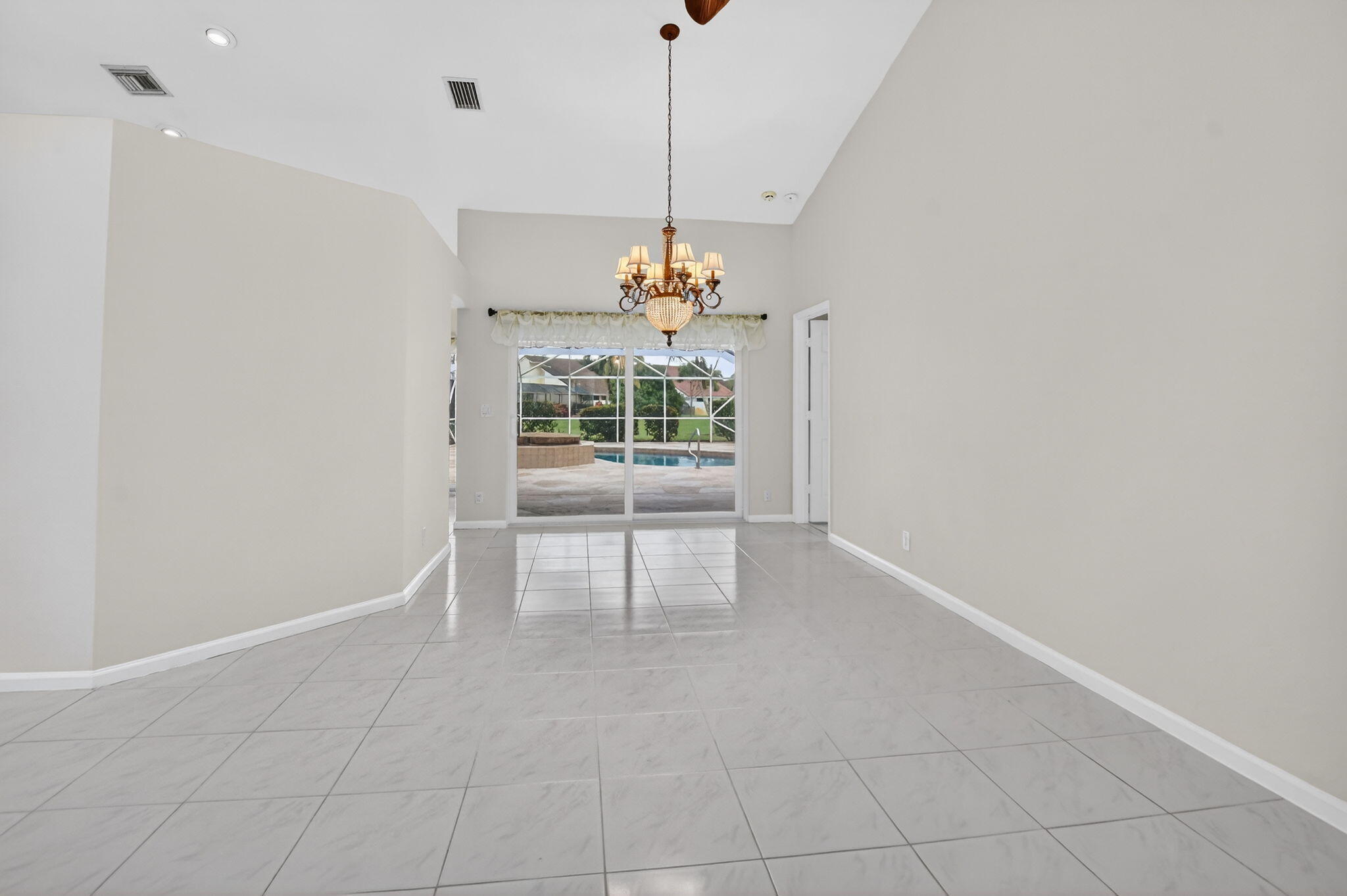 10194 Canoe Brook Circle Boca Raton, FL 33498 - Photo 9 of 42