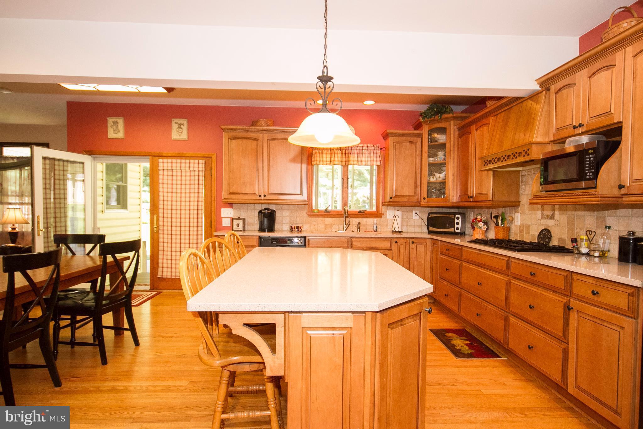 14514 Misty Valley Road Phoenix, MD 21131 - Photo 7 of 26 Kitchen