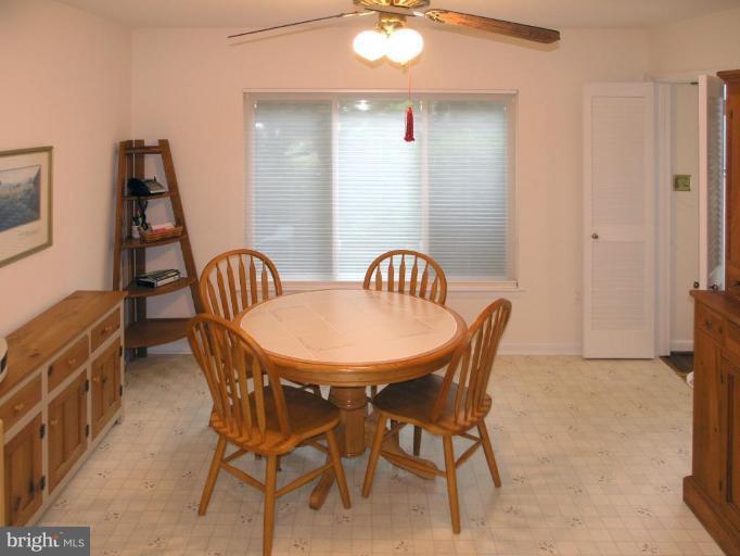 2049 Golf Course Drive Reston, VA 20191 - Photo 14 of 30 Breakfast Area