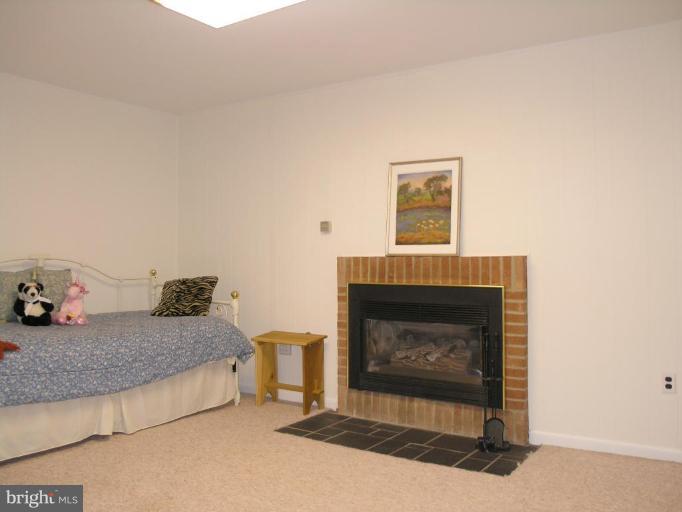 2049 Golf Course Drive Reston, VA 20191 - Photo 23 of 30 Bedroom #5
