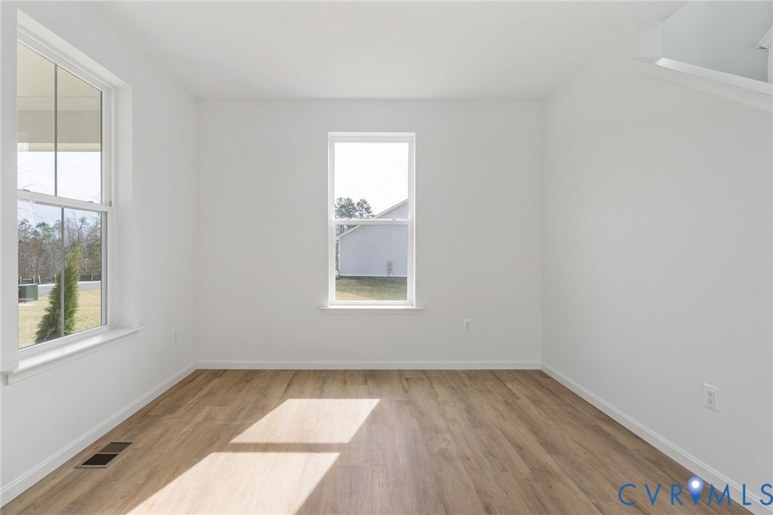 306 Kennington Road Aylett, VA 23009 - Photo 6 of 55