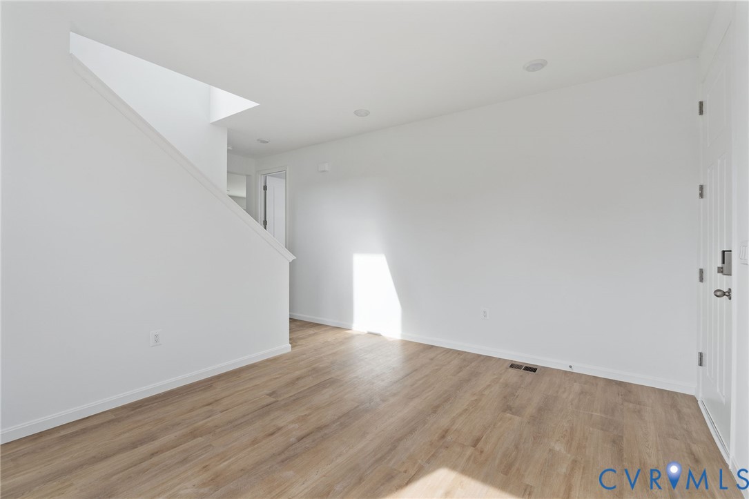 306 Kennington Road Aylett, VA 23009 - Photo 8 of 55