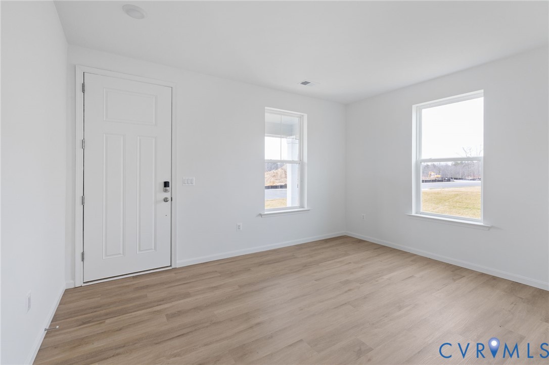 306 Kennington Road Aylett, VA 23009 - Photo 9 of 35