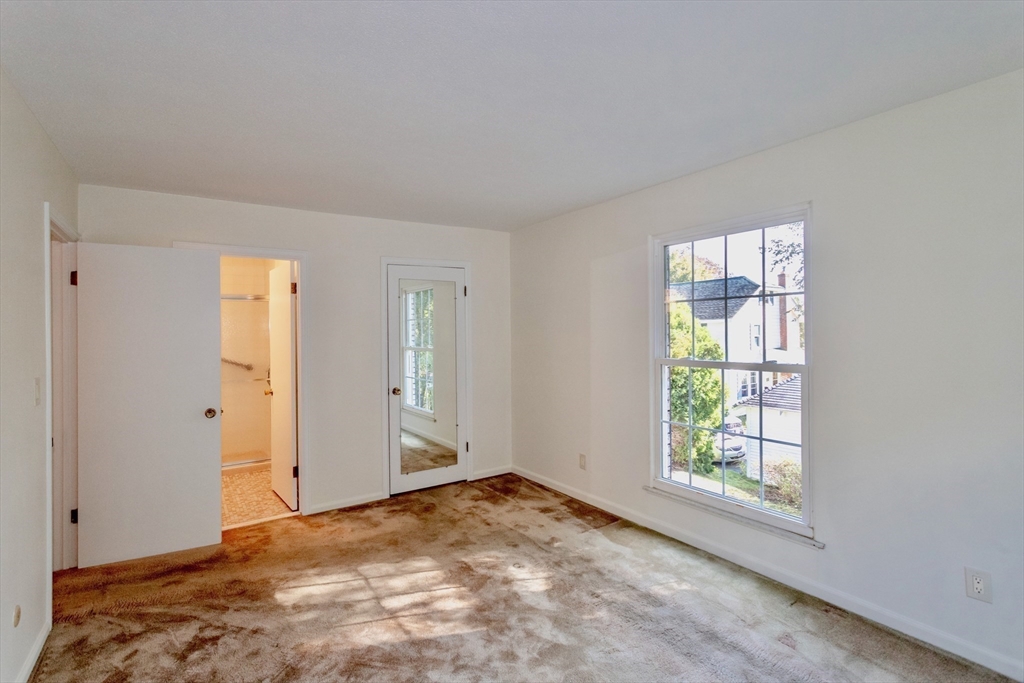 324 Russell Road, Unit 204 Westfield, MA 01085 - Photo 20 of 30