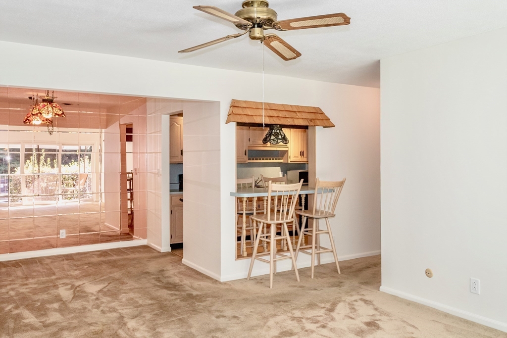 324 Russell Road, Unit 204 Westfield, MA 01085 - Photo 5 of 30