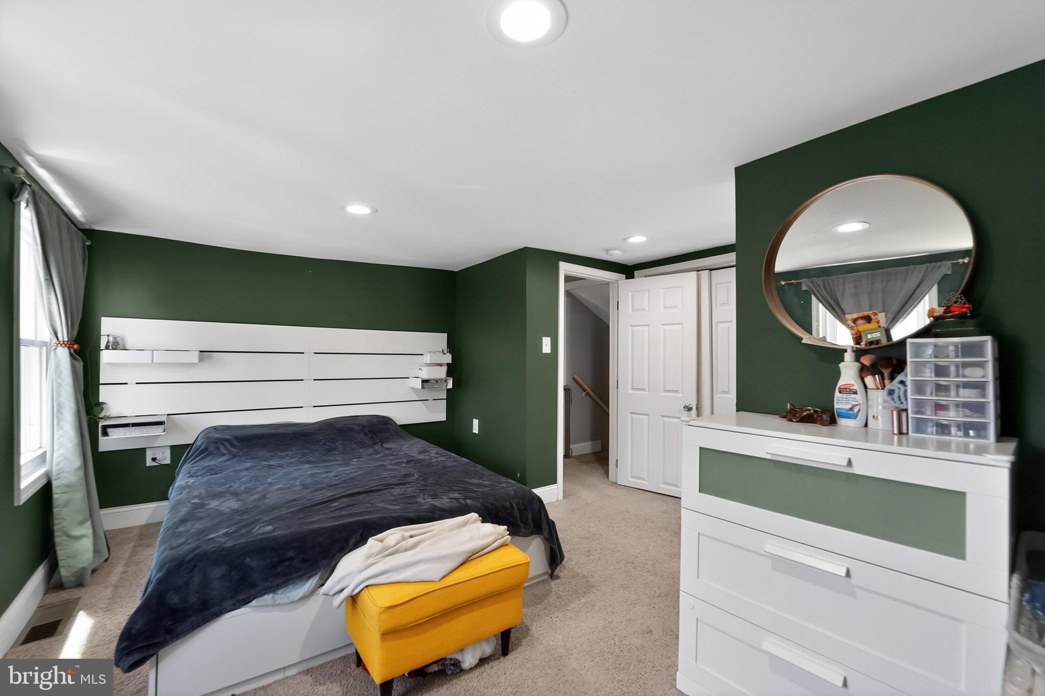 217 Pinewood Road Dundalk, MD 21222 - Photo 25 of 39