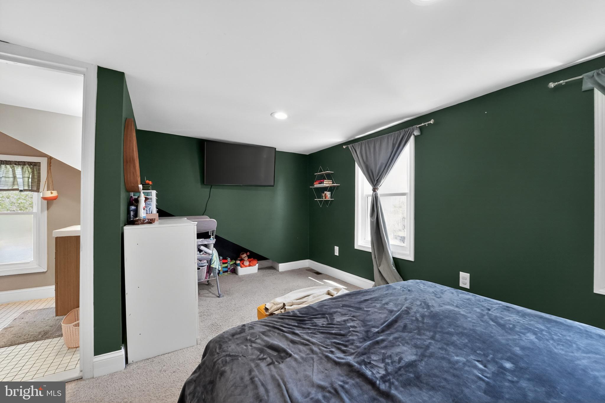 217 Pinewood Road Dundalk, MD 21222 - Photo 27 of 39