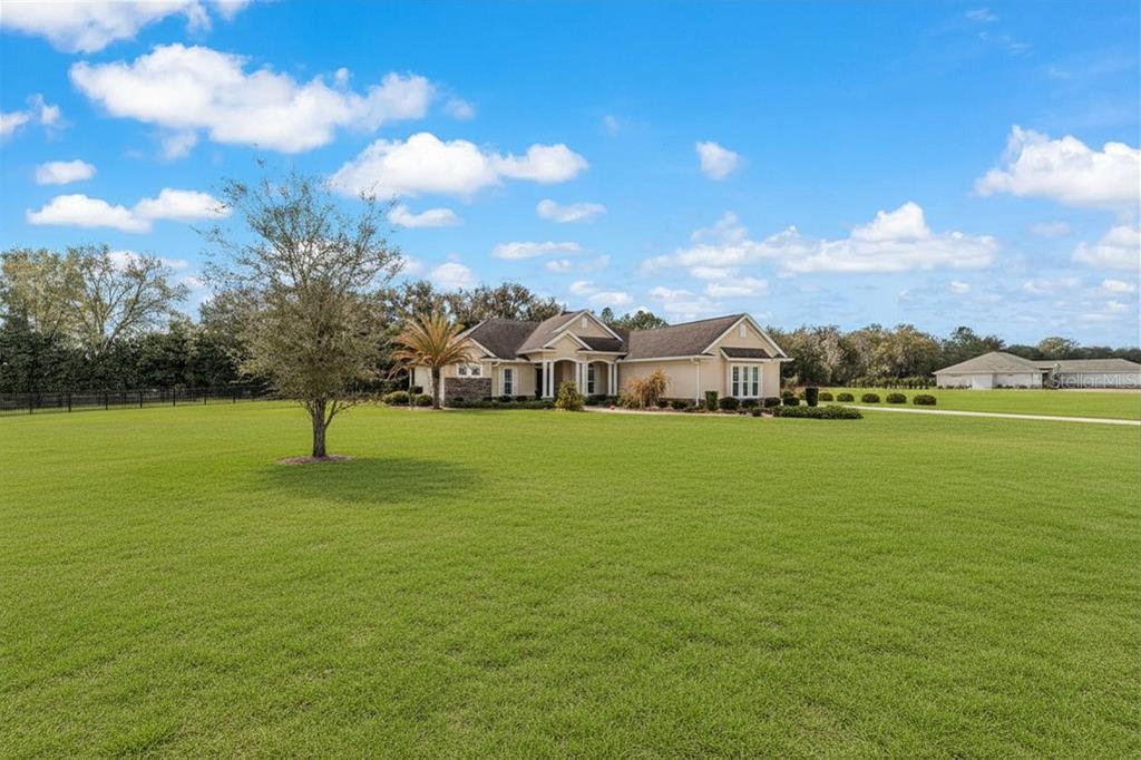 2404 Southeast 79th Street Ocala, FL 34480 - Photo 2 of 66
