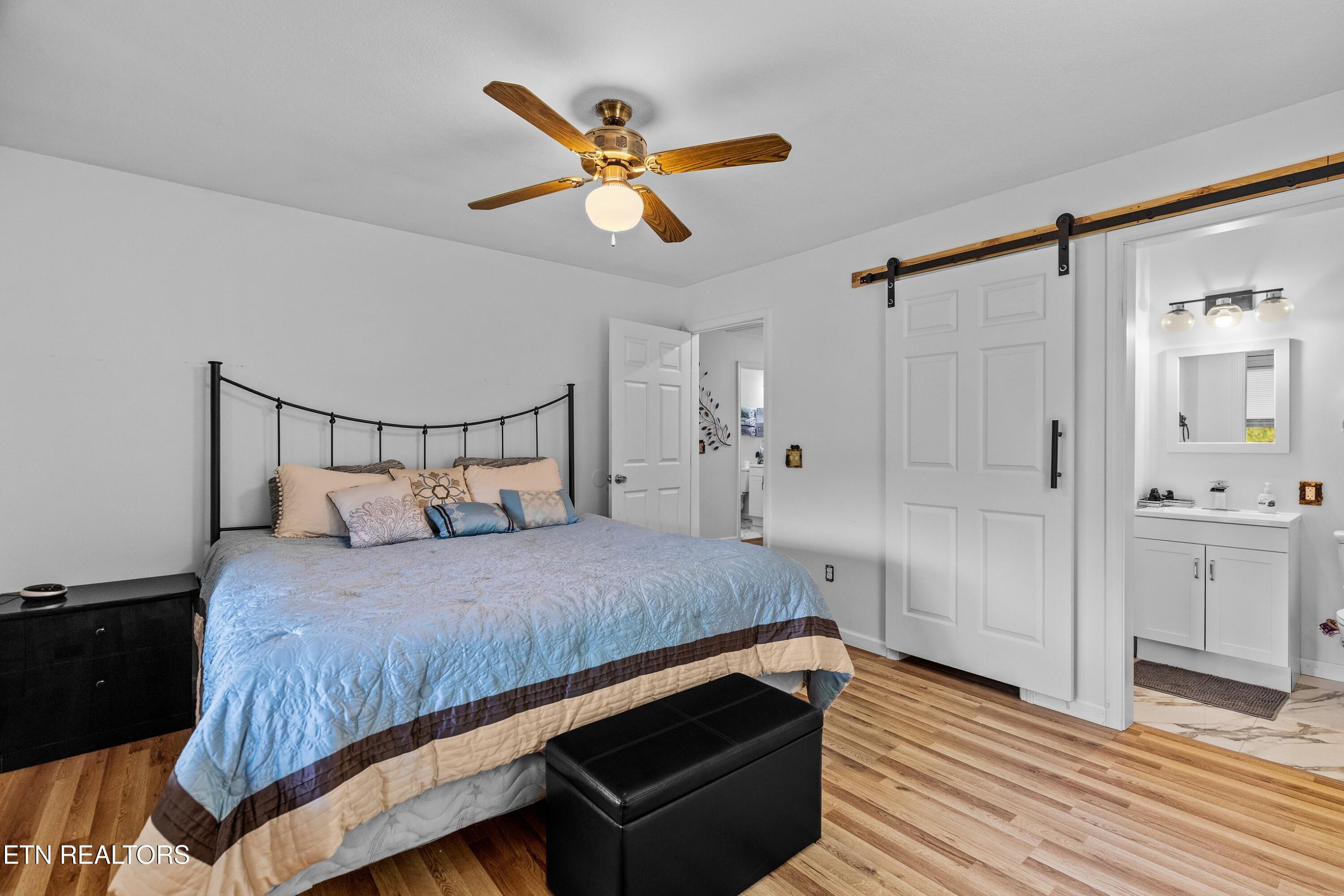 2759 Wildwood Road Dandridge, TN 37725 - Photo 18 of 48 018-2759WildwoodRoad-Dandridge-TN-37725-