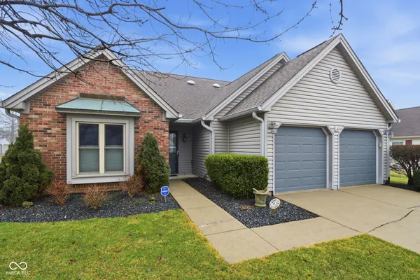 $315,000 | 7915 Trotwood Circle, Indianapolis, IN 46256