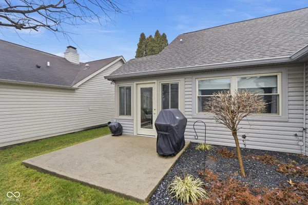 $315,000 | 7915 Trotwood Circle, Indianapolis, IN 46256