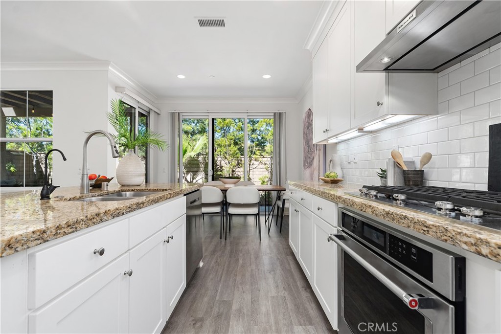 275 Rodeo, Unit 8 Irvine, CA 92602 - Photo 11 of 31