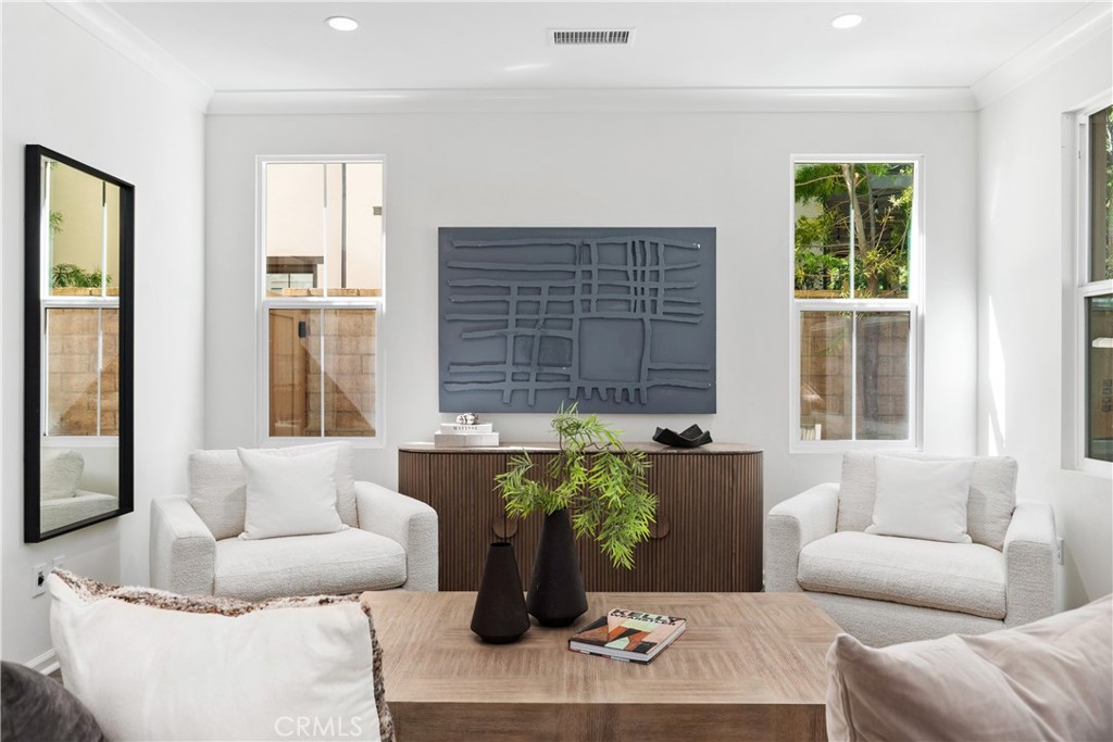 275 Rodeo, Unit 8 Irvine, CA 92602 - Photo 8 of 31