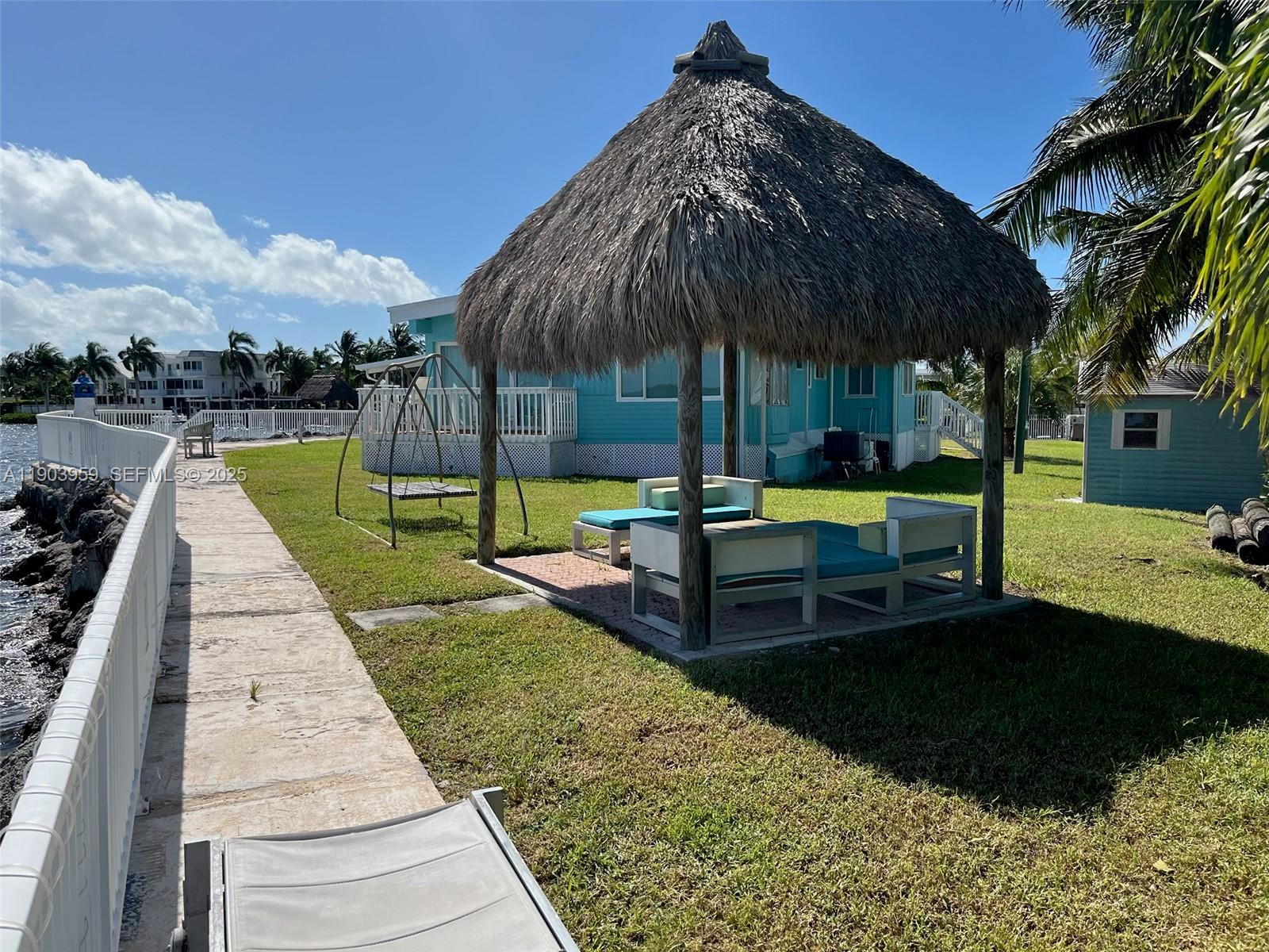 900 Morris Avenue Key Largo, FL 33037 - Photo 11 of 13