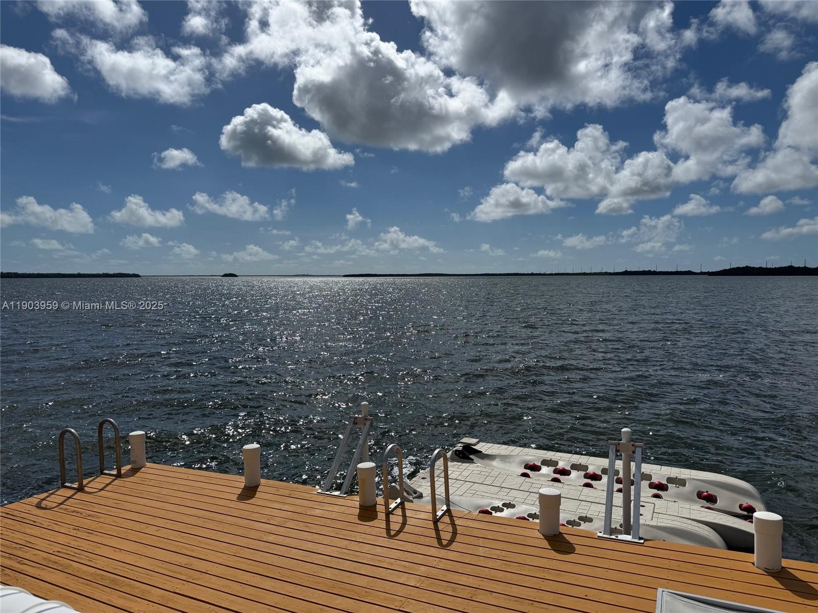 900 Morris Avenue Key Largo, FL 33037 - Photo 13 of 13