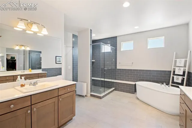 $1,225,000 | 4745 Mesa Top Drive, Monument, CO 80132