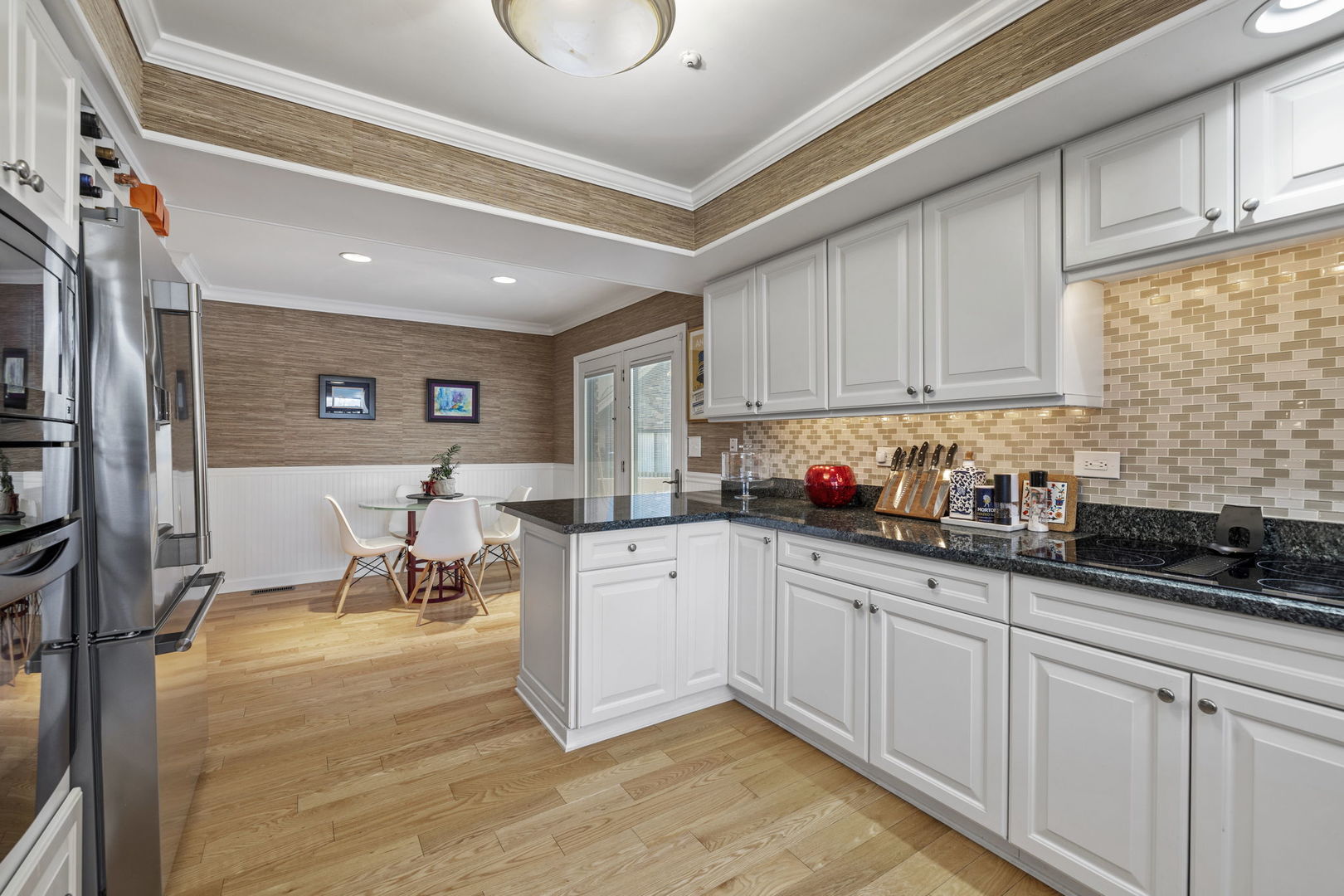 46 Oak Creek Drive Burr Ridge, IL 60527 - Photo 12 of 36