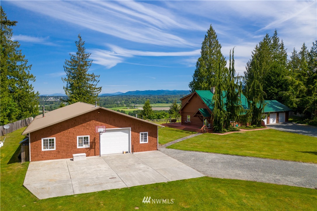 6733 Silvana Terrace Road Stanwood, WA 98292 - Photo 1 of 25 Gallery Image 1