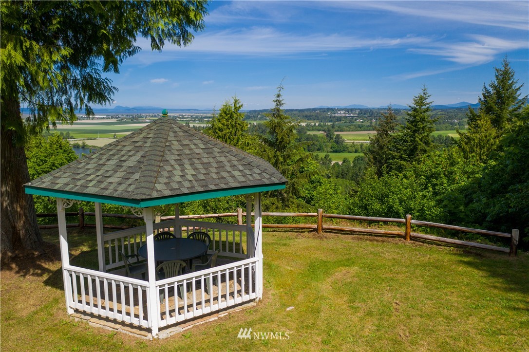 6733 Silvana Terrace Road Stanwood, WA 98292 - Photo 14 of 25 Gallery Image 14
