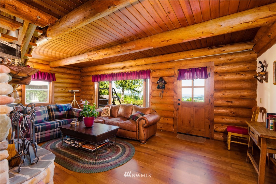 6733 Silvana Terrace Road Stanwood, WA 98292 - Photo 3 of 25 Gallery Image 3