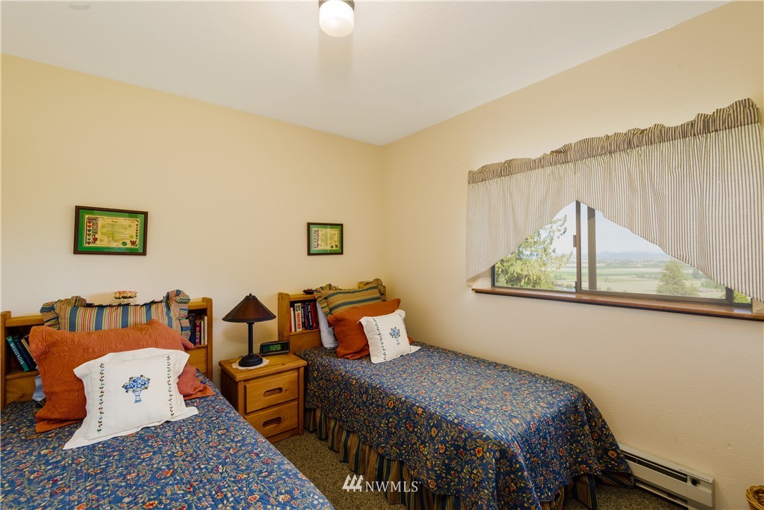 6733 Silvana Terrace Road Stanwood, WA 98292 - Photo 10 of 25 Gallery Image 10