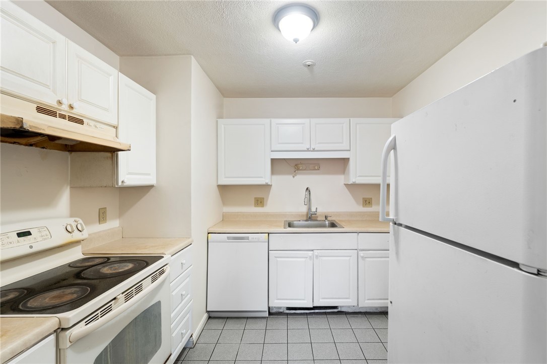 200 Manville Hill Road, Unit 28 Cumberland, RI 02864 - Photo 7 of 12