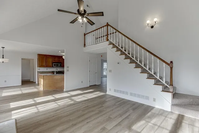 $389,900 | 3010 Ashdowne Court, Snellville, GA 30078