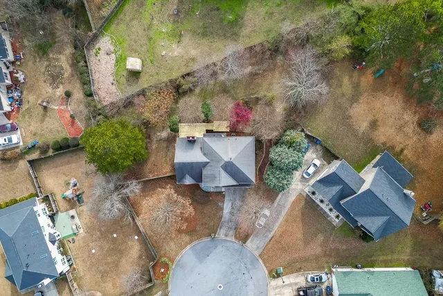 $389,900 | 3010 Ashdowne Court, Snellville, GA 30078