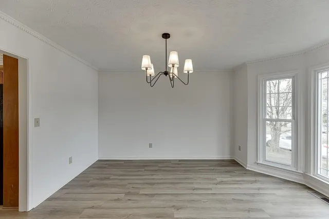 $389,900 | 3010 Ashdowne Court, Snellville, GA 30078