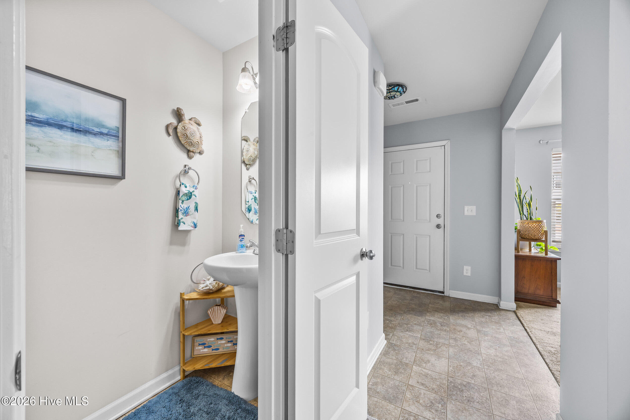 215 Chalet Road Holly Ridge, NC 28445 - Photo 10 of 45 15_bathroom