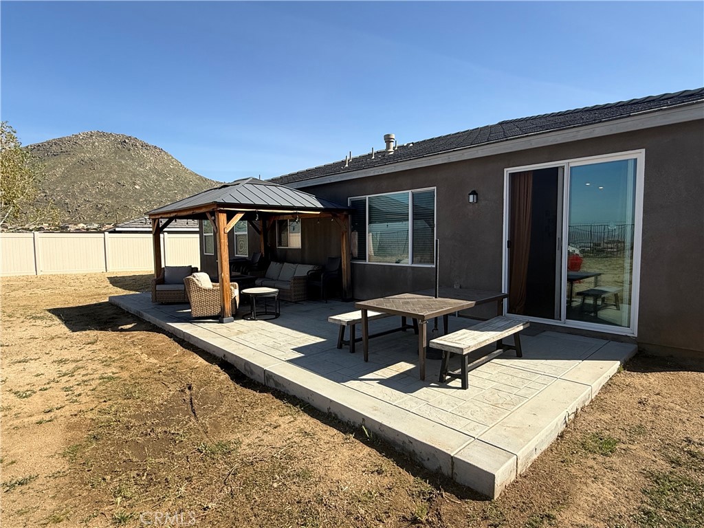 7815 Montecito Lane Riverside, CA 92507 - Photo 14 of 18