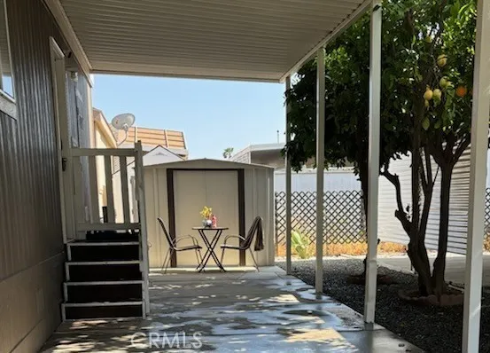 a view of a entryway door of the house