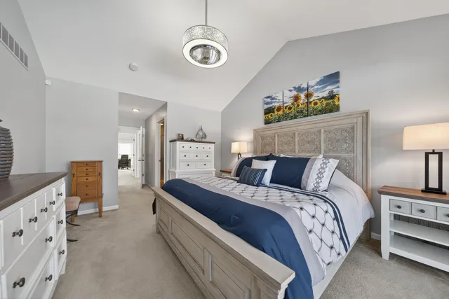 $390,000 | 1510 Andover Circle, Walled Lake, MI 48390