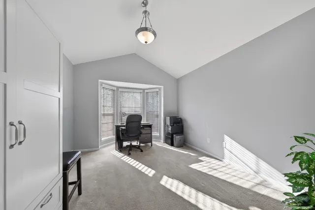 $390,000 | 1510 Andover Circle, Walled Lake, MI 48390